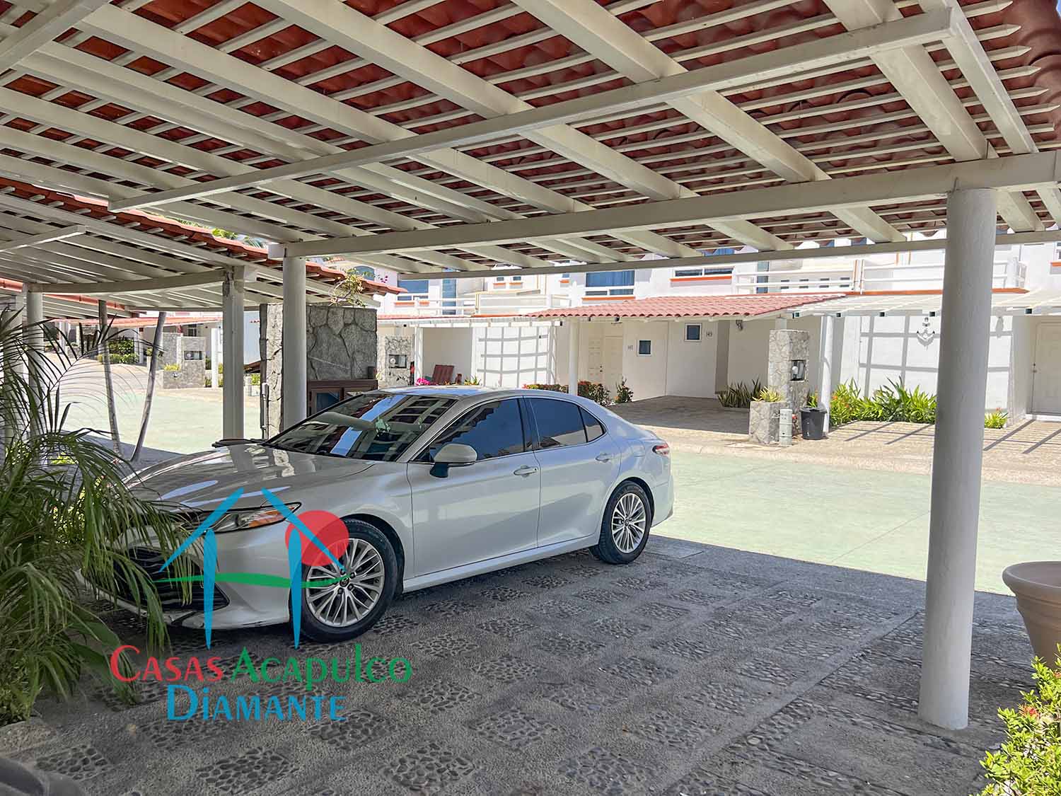 Villas Playa Diamante 155 - Estacionamiento 4